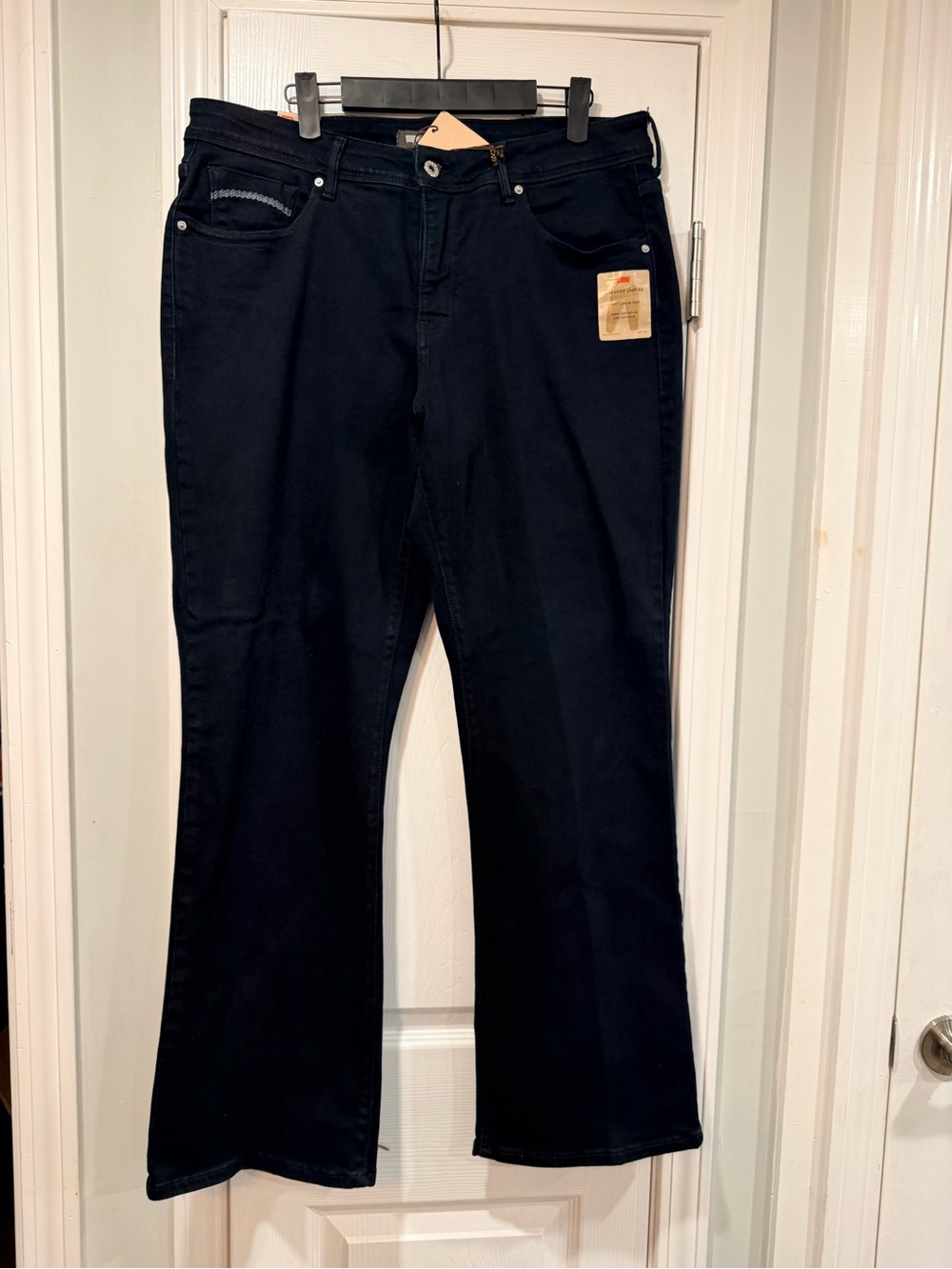 NWT Levi’s 512 Size 18W Short 512 Perfectly Shaping Bootcut Stretch Jeans Silver
